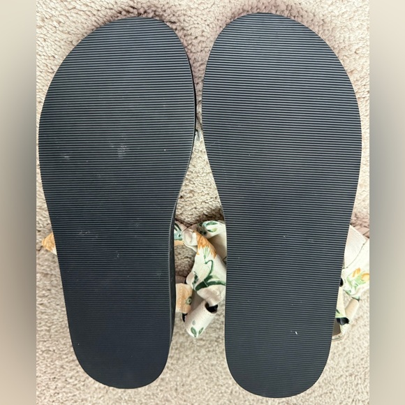 Loeffler Randall Maisie Floral Print Sandals - Green, Cream and Yellow size 9.5 - Picture 6 of 7